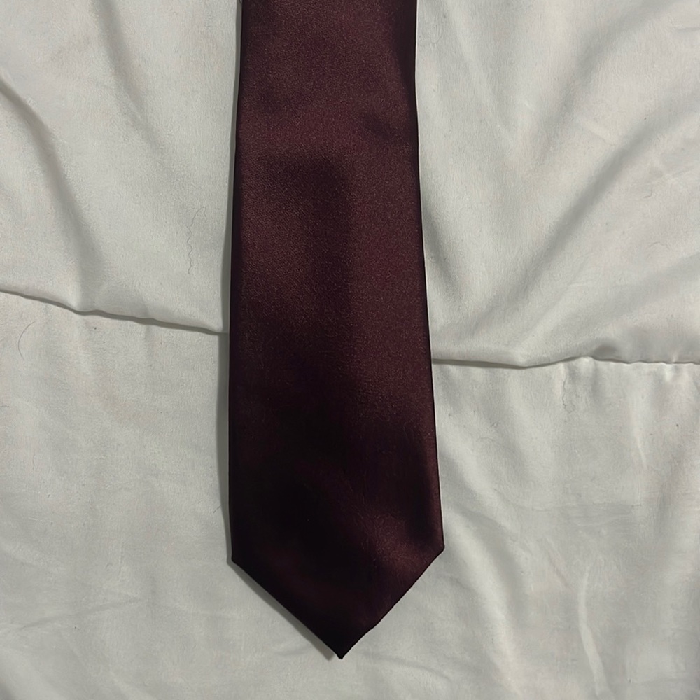 Deep Maroon neck tie by Alfani